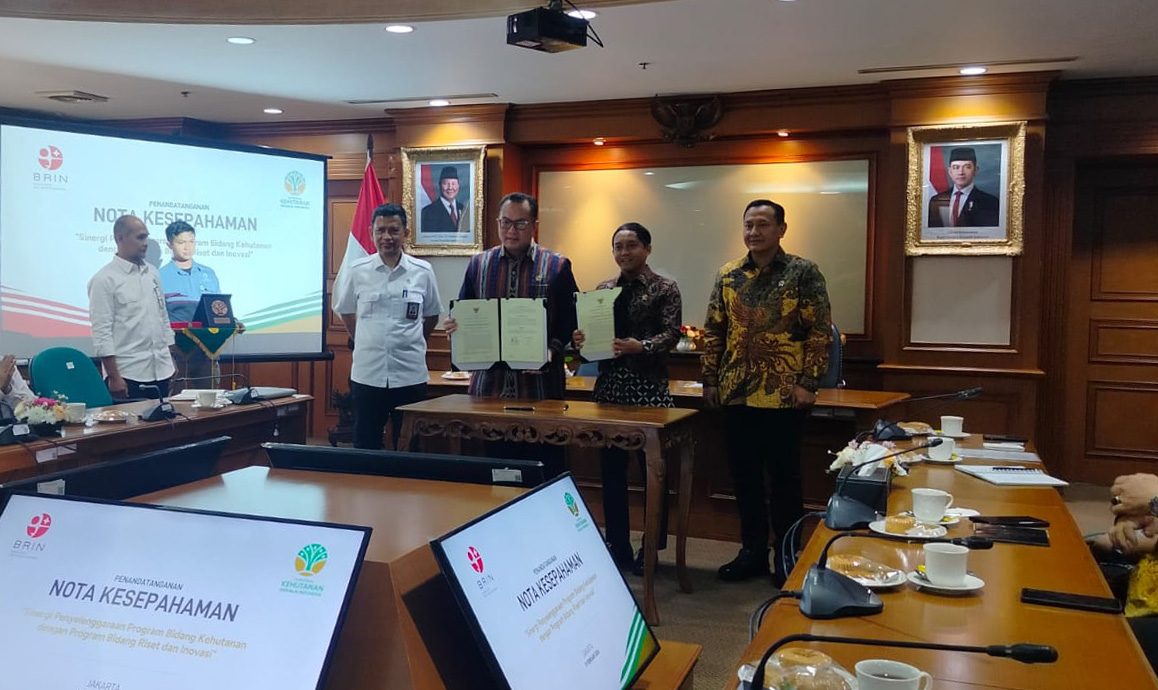 Kemenhut dan BRIN Teken Nota Kesepahaman, Perkuat Kolaborasi Riset Kehutanan dan Lingkungan